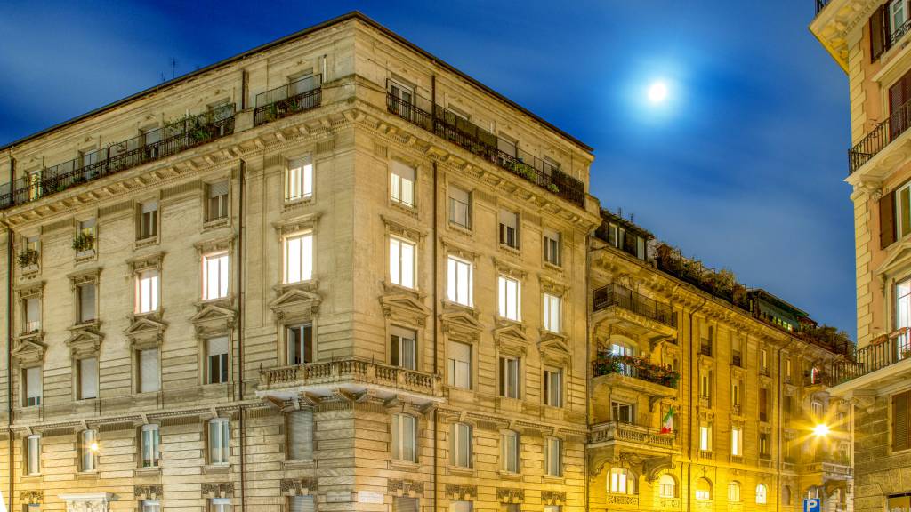 Belli-36-Rooms-Roma-Historical-centre-1